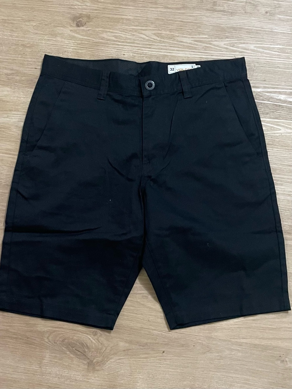 Volcom Men's Black Flat-Front Chino Shorts